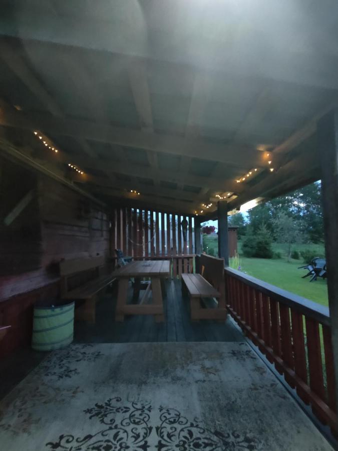 Zalioji Villa Paduyelis Buitenkant foto