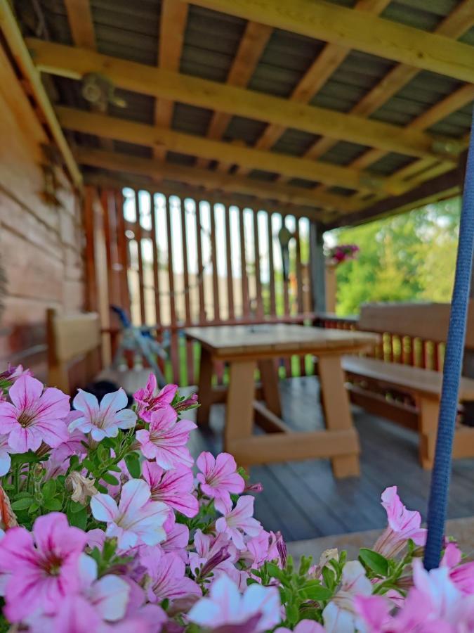 Zalioji Villa Paduyelis Buitenkant foto