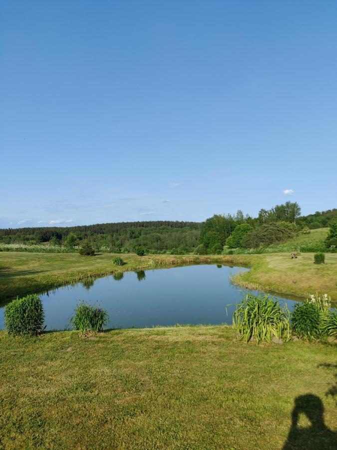 Zalioji Villa Paduyelis Buitenkant foto